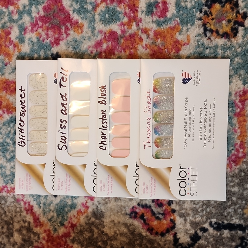 Colorstreet set of 4